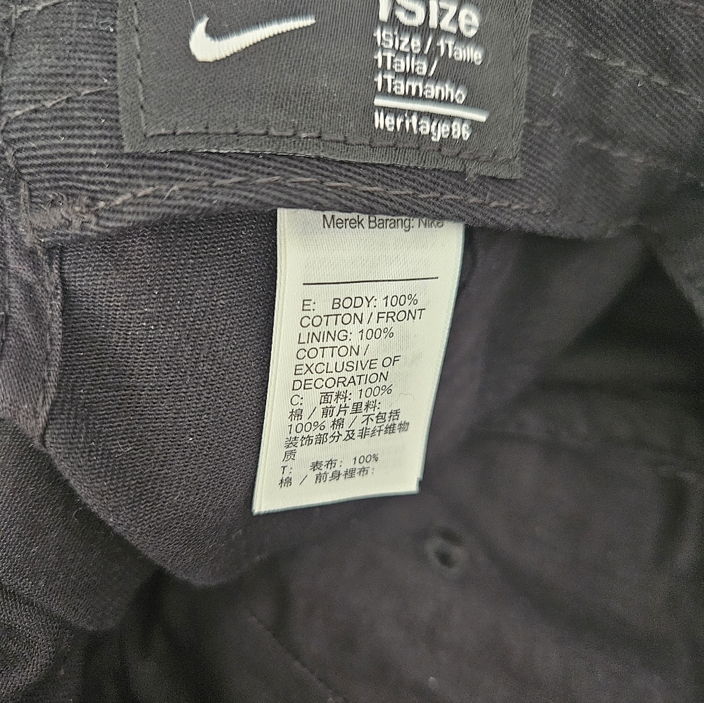 NWT SNKRS Nike black Hat - Picture 3 of 4